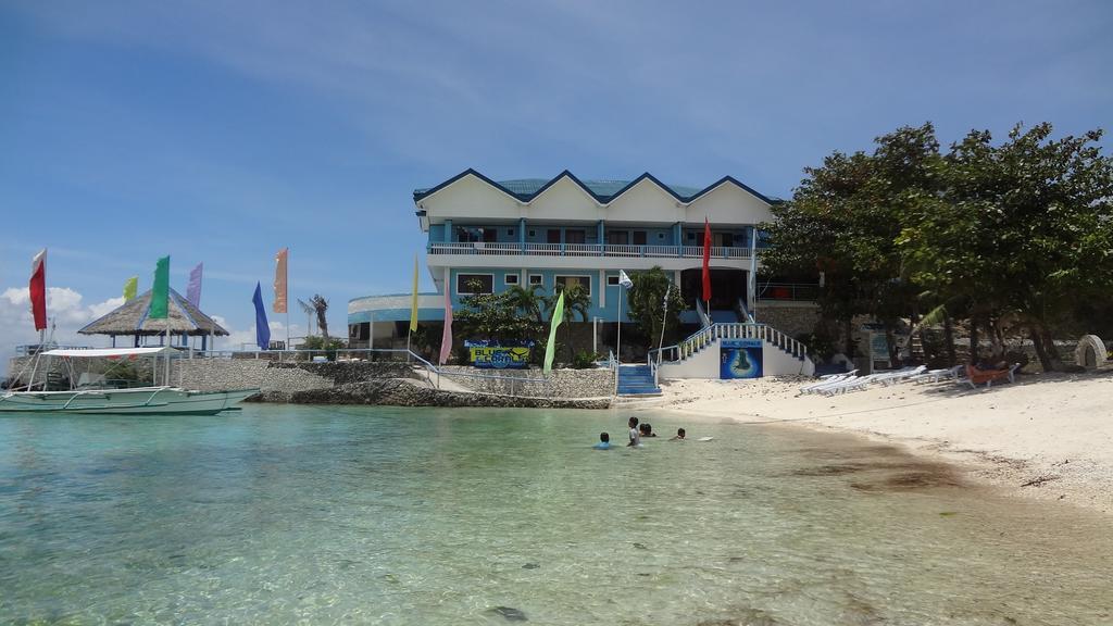 Blue Corals Beach Resort Malapascua Extérieur photo